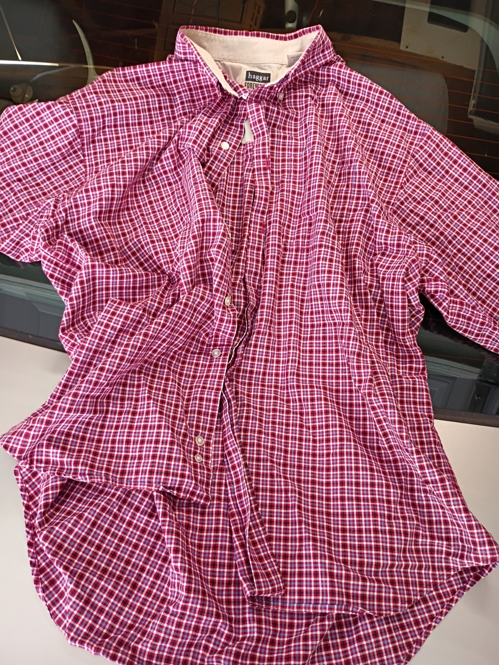 Haggar Men's Maroon and White Plaid Short-Sleeve Button-Down Shirt